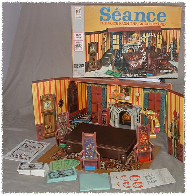 1972 Milton Bradley - Seance